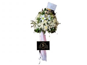 Standing Flower Bathin Solapan